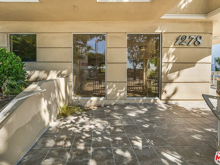 1278 S Camden Dr #202 — Photo 30