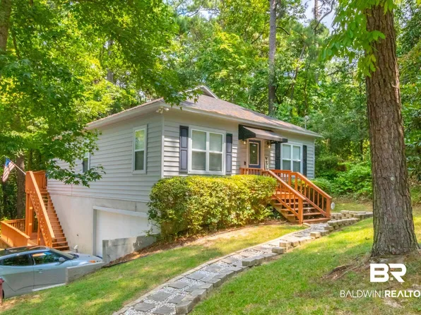 122 Woodside Dr, Daphne, AL 36526
