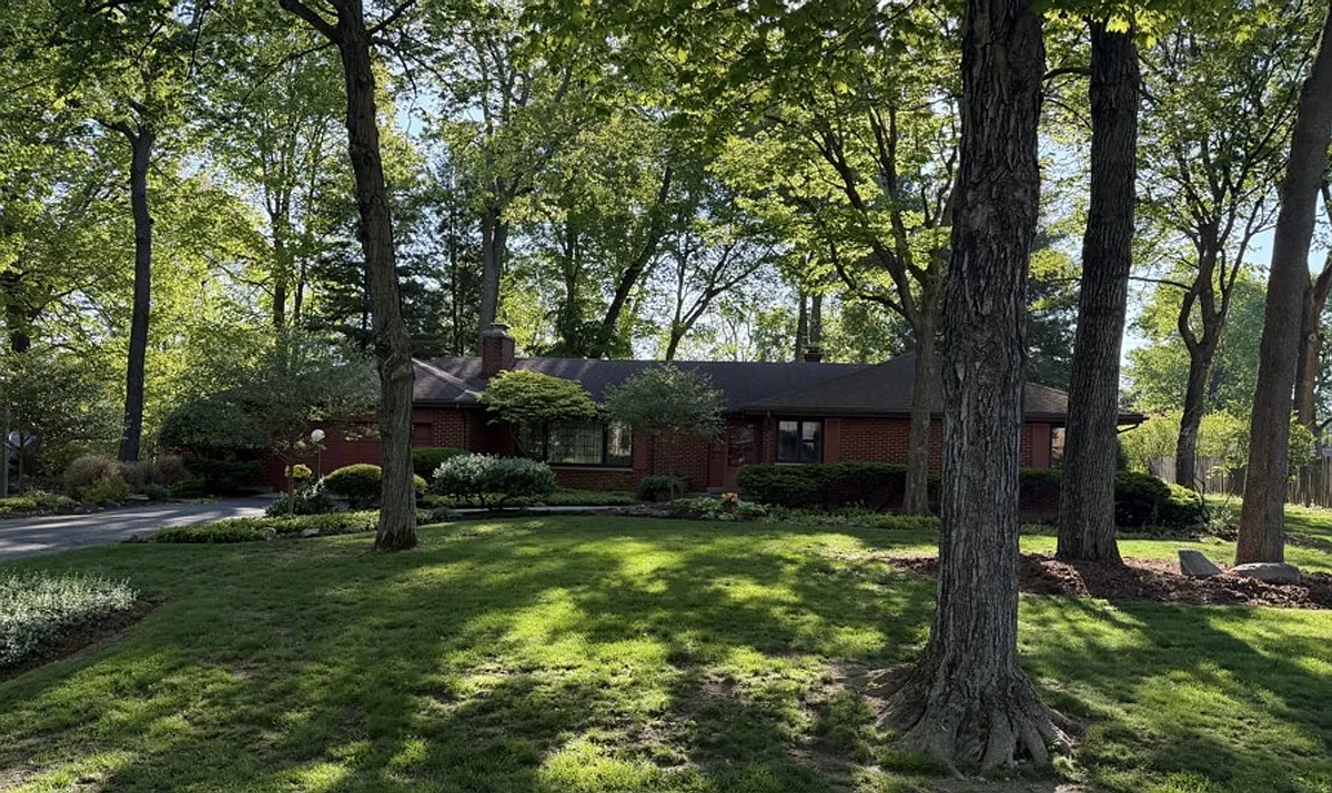 Building Photo - 1170 Firewood Dr