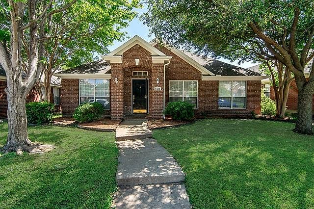 1st image of 5125 China Berry Dr