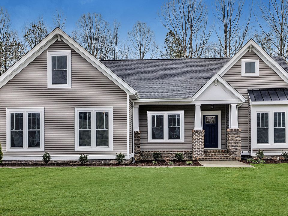 Blakely Exterior