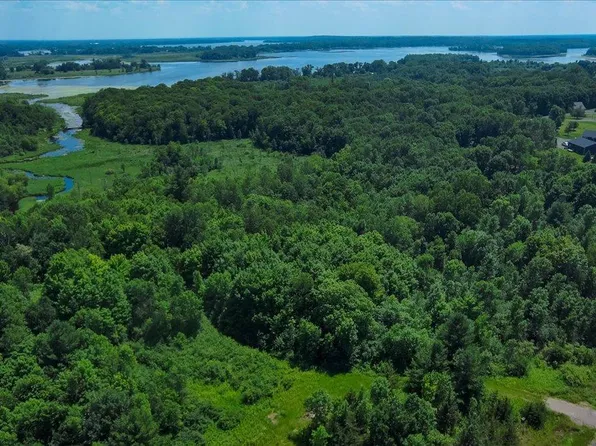 52949 Acacia Trl, Stanchfield, MN 55080