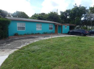 2000 Upland Rd, West Palm Beach, FL 33409