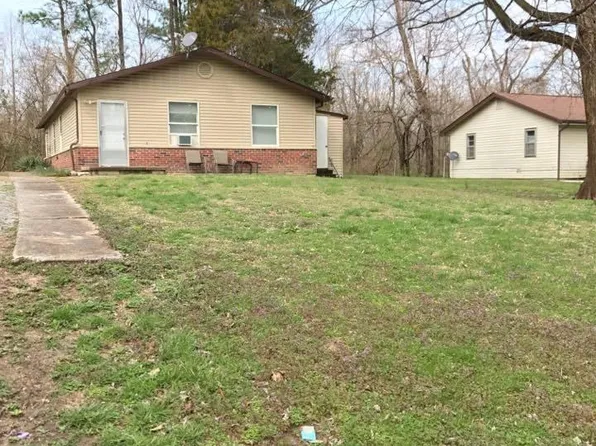 37 Patrick Ln, Carbondale, IL 62901