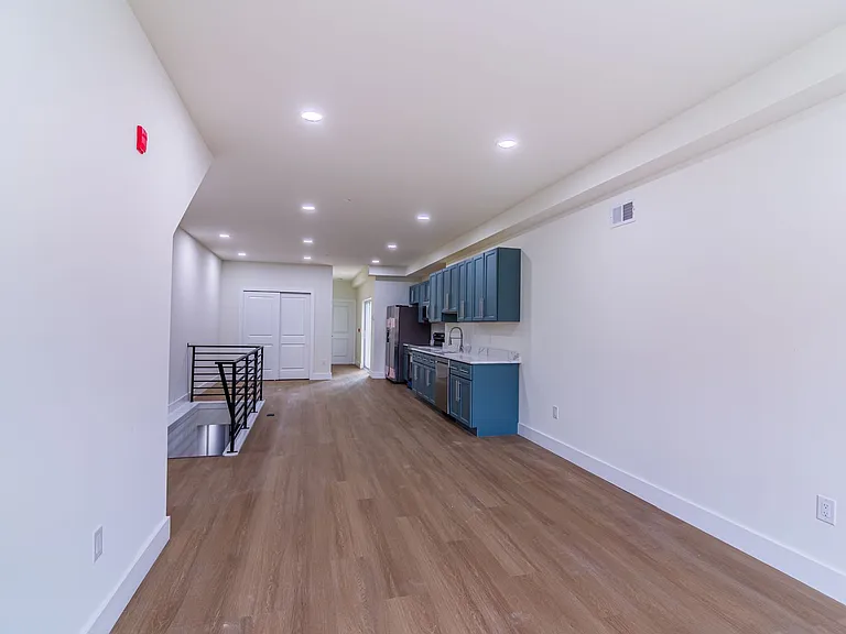 808 N Preston St — Photo 34