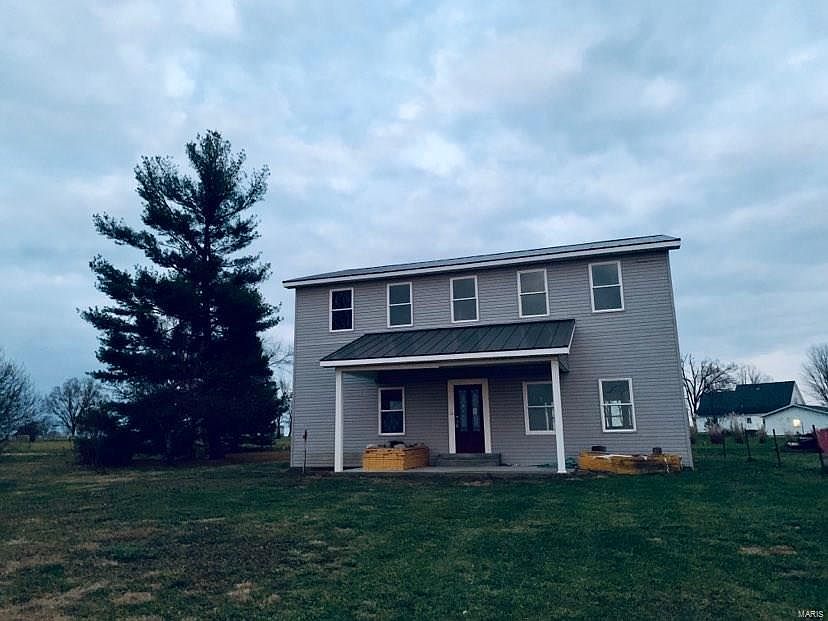 1st image of 891 775th Ave N