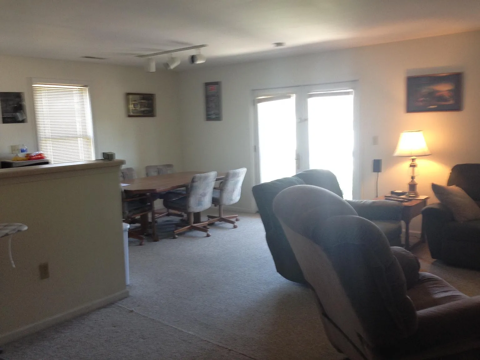 2 bed, 1102 sqft, $1,650 — Photo 2