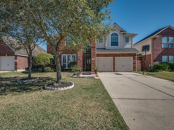 A great feature of the home is the double garage, separated by two individual doors.