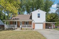 Henry St-S2009-001.jpg