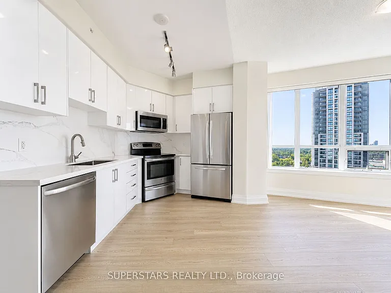 7161 Yonge St #1626 — Photo 10