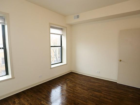 3rd image of 1311-15 W Leland Ave #1-1315