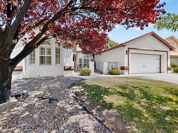 3rd image of 7105 Luz De La Luna Pl NW
