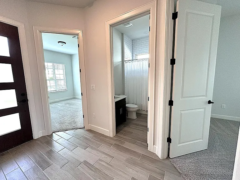 12608 Stanford Dr — Photo 7