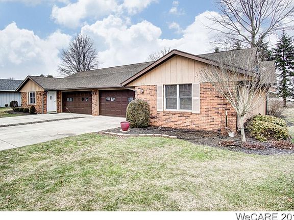 3rd image of 650 Golden Oaks Dr Unit 29