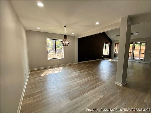 3rd image of 517 Apple Ln