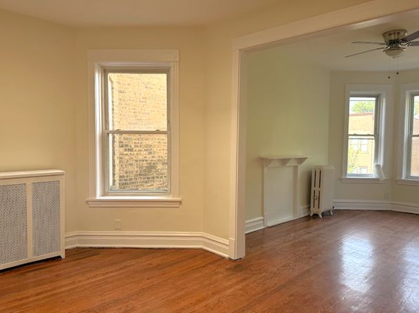 1311 W Foster Ave #3