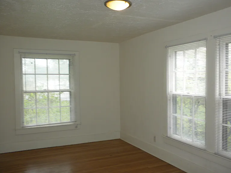 1008 Otto Ct — Photo 16