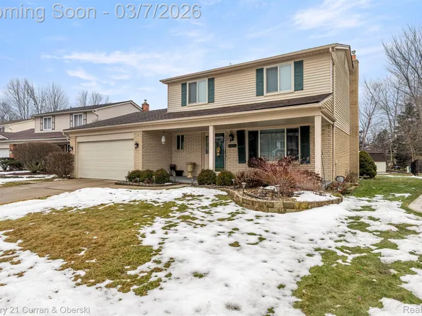42195 Briarcliff Ct, Canton, MI 48187