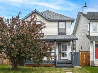 170 SW Arbour Grove Close NW, Calgary, AB T3G 4J2