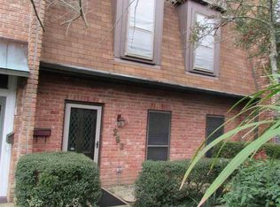 262 McGehee Dr, Baton Rouge, LA 70815