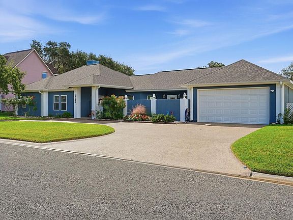 3rd image of 113 Cedar Rdg