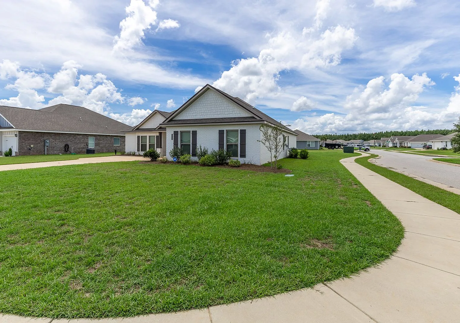 4BD 4 BTH Jubilee Farms community! Resort-Style Amenities — Photo 2