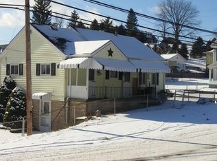 162 2nd Ave, Bellaire, OH 43906