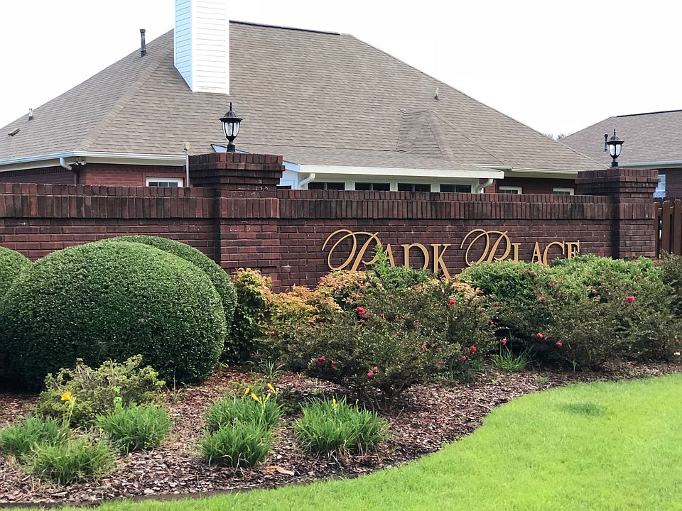 2nd image of 204 Park Place Dr