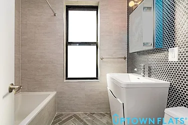 Rented by Uptown Flats LLC