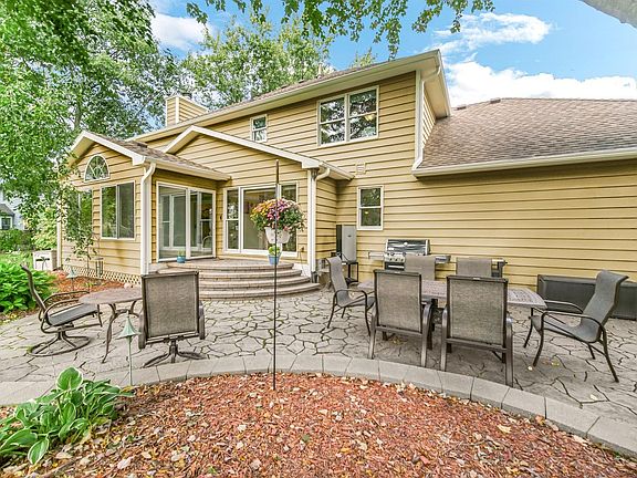 3rd image of 2206 Shadowood Ct