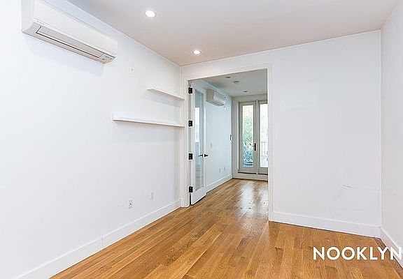 5th image of 195 Sullivan Pl APT 2C