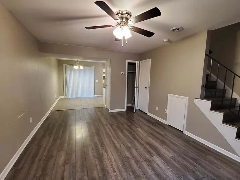 524 Wessinger St — Photo 10