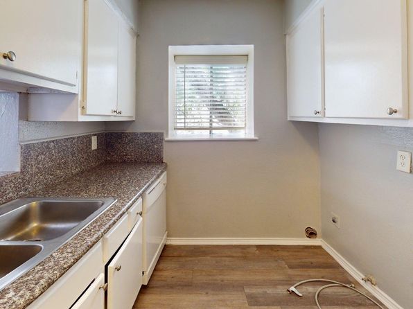 310 Waco Ave #122