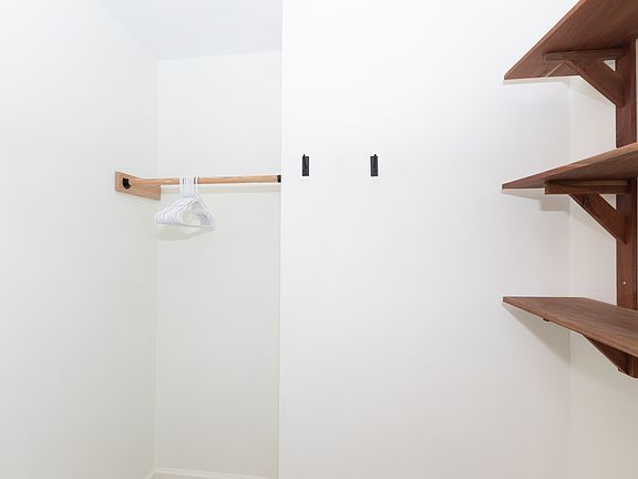 Room 1 - Walk in Closet