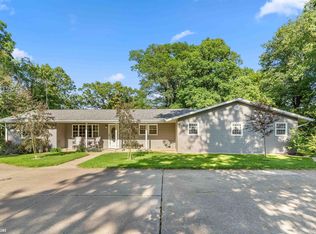 12134 Sylvan Heights Rd, Burlington, IA 52601