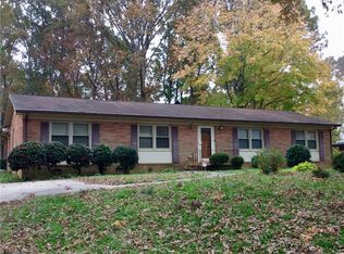 420 Clearview Dr, Asheboro, NC 27205