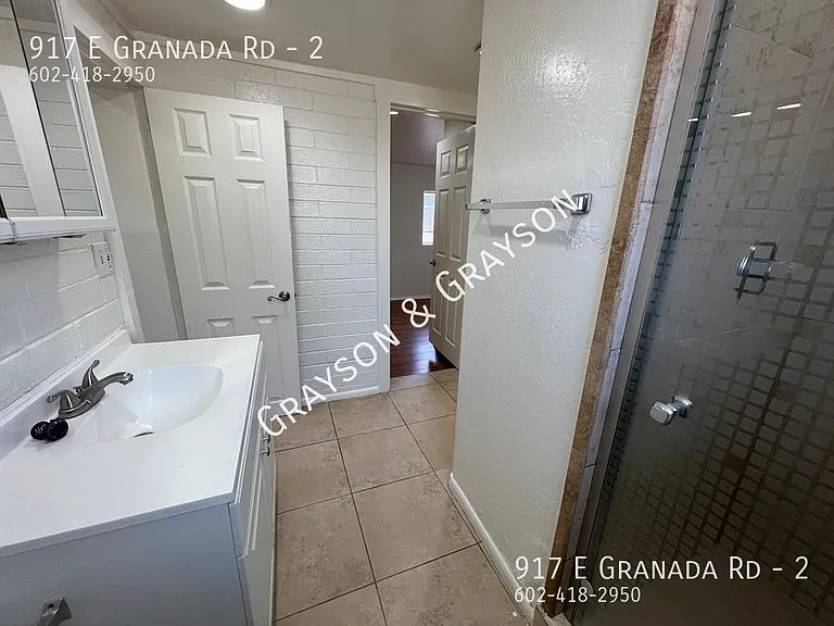 917 E Granada Rd #2 — Photo 15