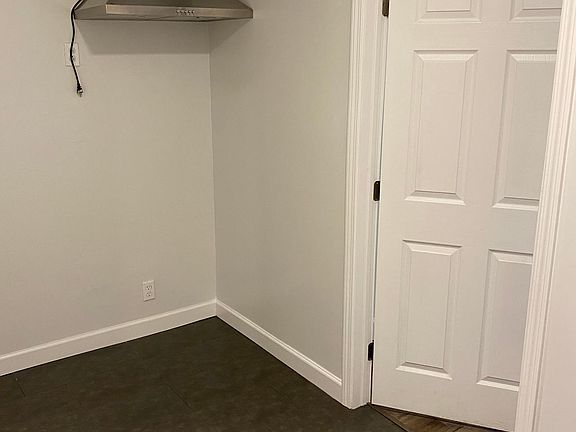 5th image of 3835 Whittier Blvd #3