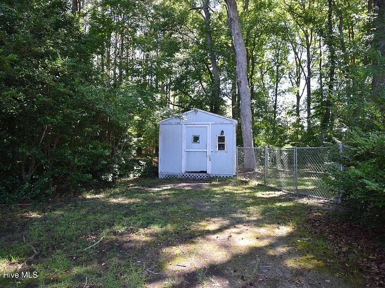 1853 Pinelog Ln — Photo 19