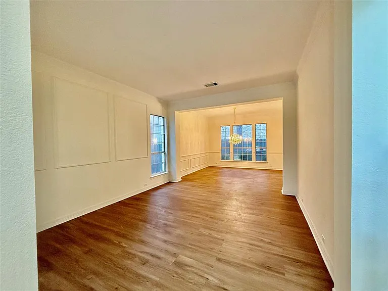 15220 Calaveras Dr — Photo 13