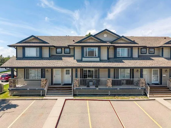 9 SE Citadel Point NW, Calgary, AB T3G 5L2