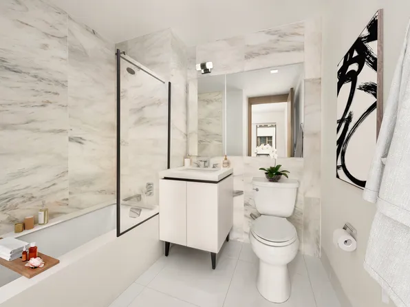 200 East 21st Street image 9 of 18