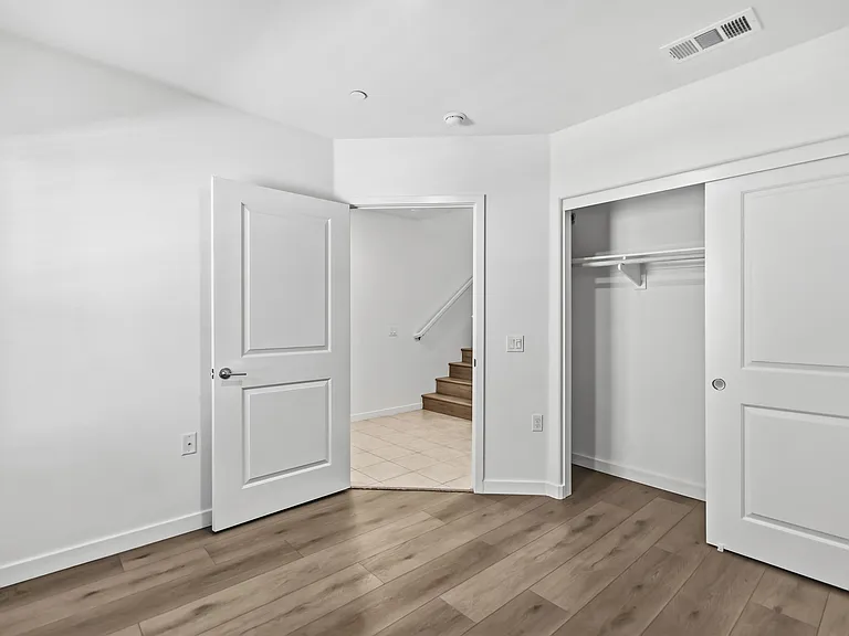 684 Panorama Ln — Photo 22