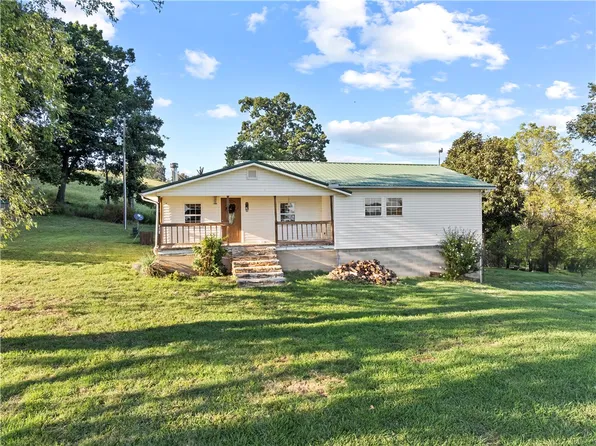9127 Nc 3700, Marble Falls, AR 72648