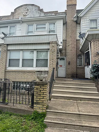 5232 E Roosevelt Blvd #2 Photo 1