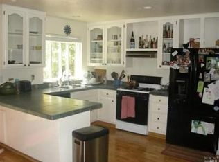 1155 Meridian Cir, Santa Rosa, CA 95401