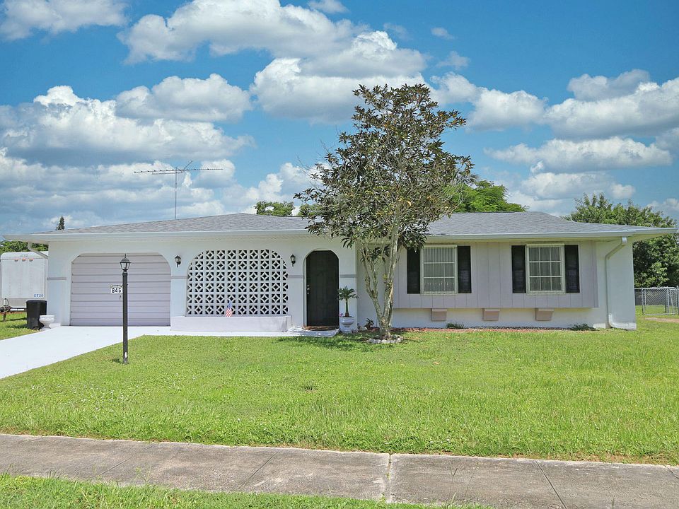 1st image of 845 SE Festivo Court