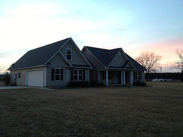 2nd image of 949 Scotland Rd