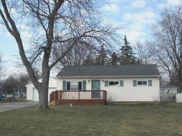 6055 Hopkins Rd, Flint, MI 48506
