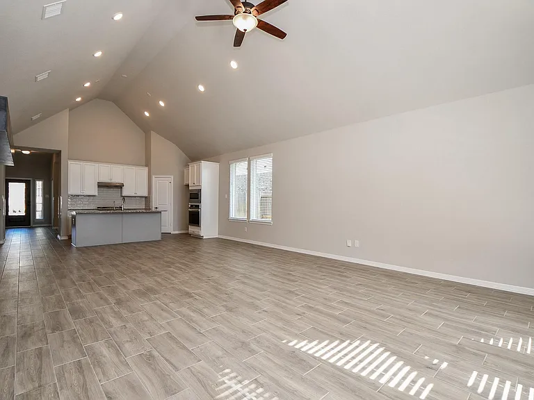 18331 Pedernales Springs Dr — Photo 8